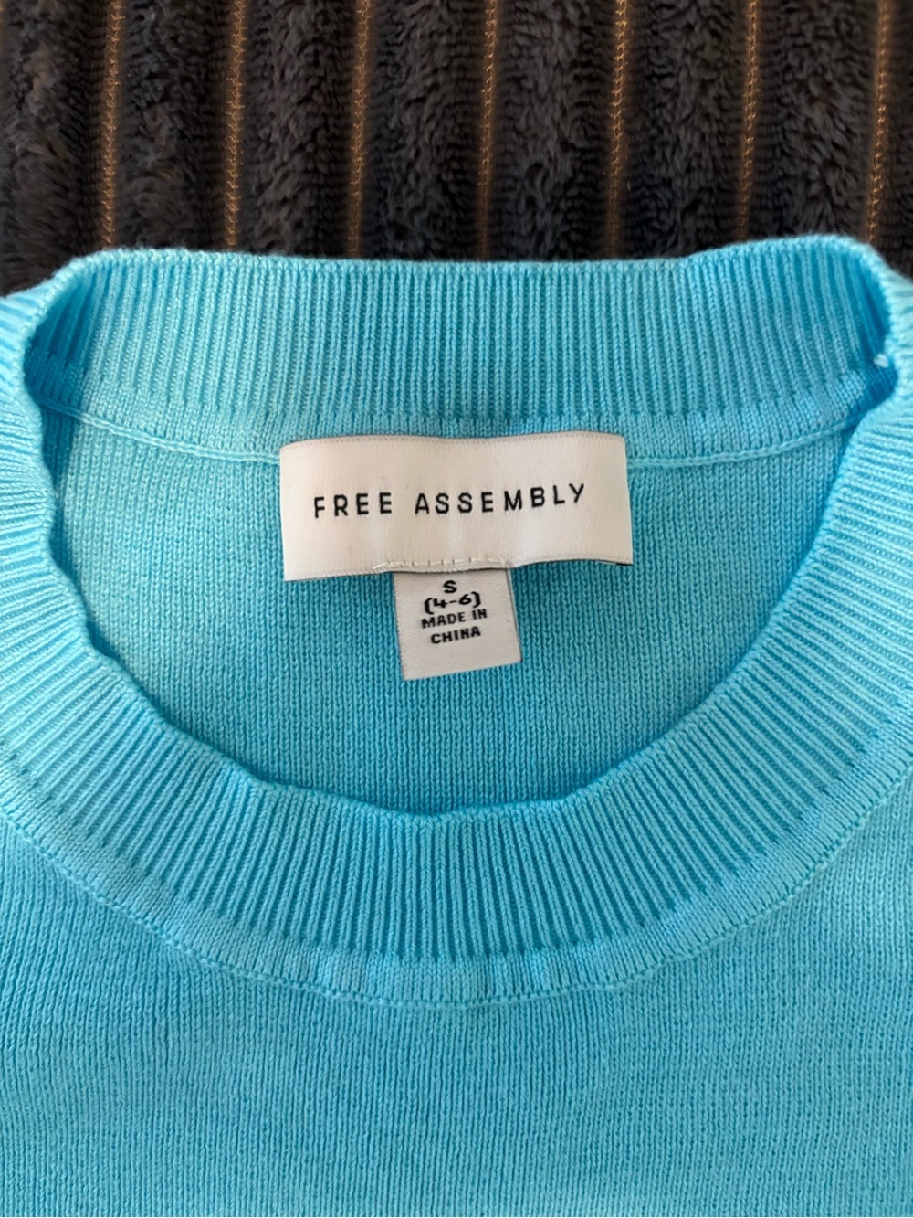NWT Free Assembly Ruffle Sweater - Picture 4 of 6